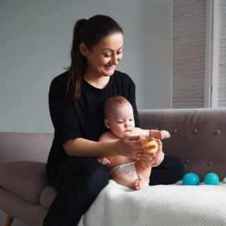 Аватар Надя — мама массажист.