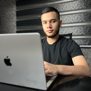 Аватар Telegram-канала Ayub Begimkulov — уроки по JS