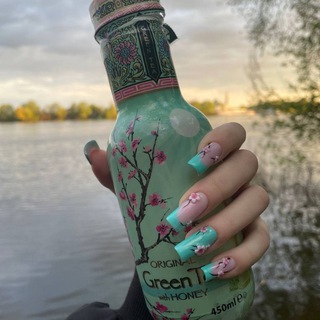 Аватар Telegram-канала отманикюривание | маникюр балашиха