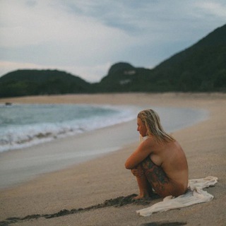 Аватар Telegram-канала солёный философ