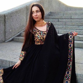 Аватар Telegram-канала Bharatdress — Индийская одежда и украшения с доставкой по России