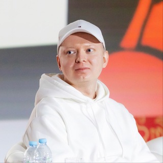 Аватар Telegram-канала прозóров 👀 дизайн дизрапт