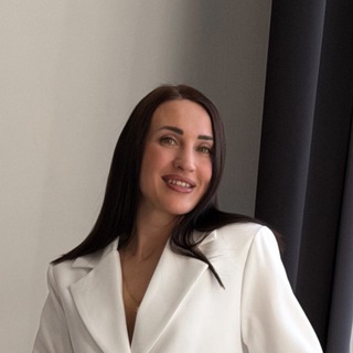 Аватар Chamel_anna Дизайнер украшений из бисера 🪡 🪡