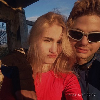 Аватар Telegram-канала молодые родители 🖖🏻