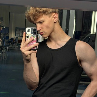 Аватар 15 лет кроссфита🧌