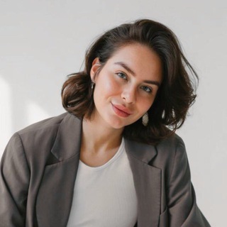 Аватар Telegram-канала It’s Mari • про дизайн и уроки