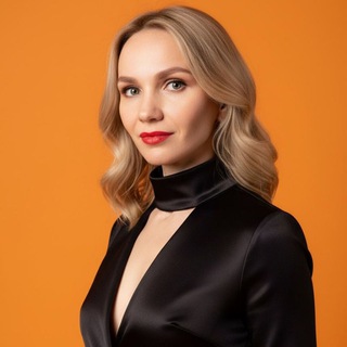 Аватар Telegram-канала Карточки товаров | Нейросети от Евгении Короткиной