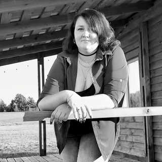 Аватар Telegram-канала Личный блог о книгах и не только // Марина Гришина