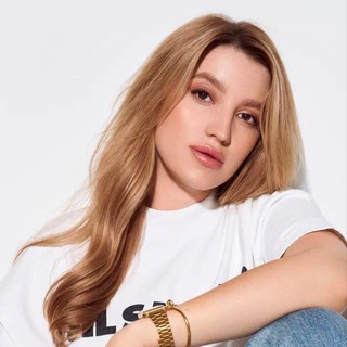 Аватар Telegram-канала Вебинар СЕКРЕТНЫЙ КОМПОНЕНТ УСПЕХА В БЬЮТИ