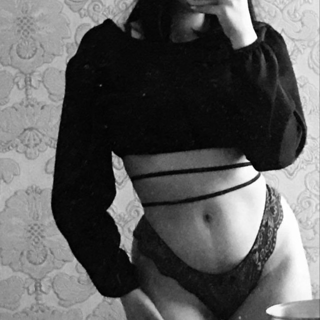 Аватар Telegram-канала Интимки для фейка — интимки девушек в Telegram 18+