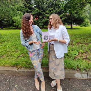 Аватар Книжный клуб «Лень читать»