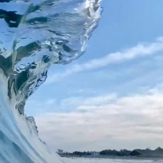 Аватар Telegram-канала Море Крыма — шторма, температура, медузы, мазут