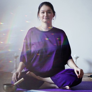 Аватар Telegram-канала Оля Огнева | Психология и Йога