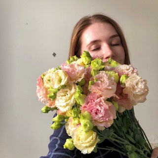 Аватар Telegram-канала LAVANDA — о флористике для всех