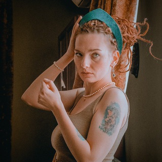 Аватар Telegram-канала Брянский драматический. Лайфстайл от Оли,которая балаган и лиса-деловая колбаса .