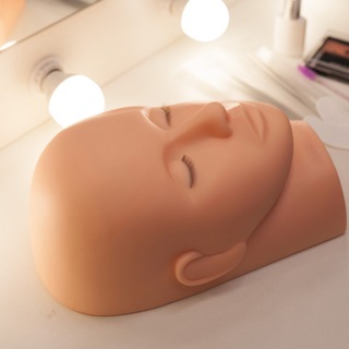 Аватар Telegram-канала Манекен с ресницами