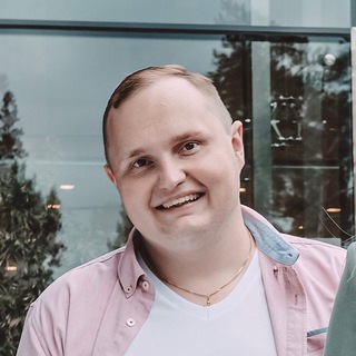 Аватар Telegram-канала Петровский Кинозал. Маркетинг на двух стульях