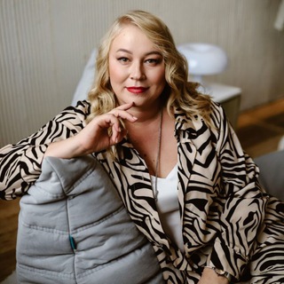 Аватар Telegram-канала Елена Маслова | Путь таропсихолога | Поиск предназначения✨