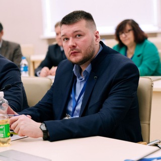 Аватар Telegram-канала Михаил Казмерчук. Лицом к студенту.