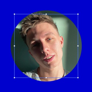 Аватар Telegram-канала За слайдами | Макс – дизайнер презентаций |