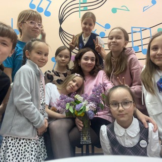 Аватар Telegram-канала Уроки Музыки ✨Музыкальная шкатулка🔮🪄