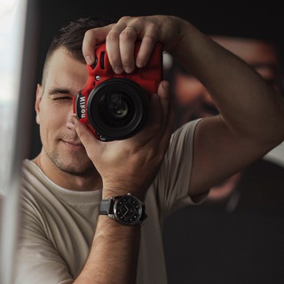 Аватар Telegram-канала Photographer Andre Mar 📸 Санкт-Петербург, Питер, Янино!)
