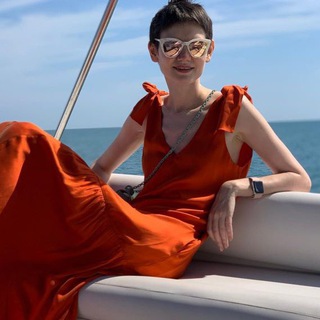 Аватар Telegram-канала Деньги экспертов 🎧 Plein