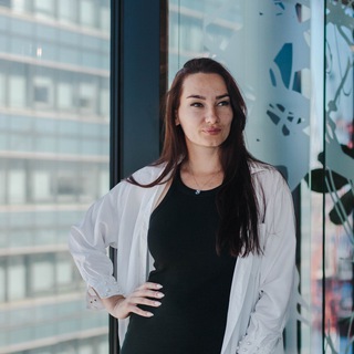Аватар Telegram-канала Сообщества в IT и компаниях | Community management и DevRel. Арина Штерн