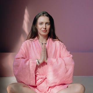 Аватар Telegram-канала KSENIA ROKS | Цифровая философия