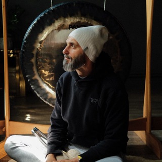 Аватар Роман с Кундалини йогой