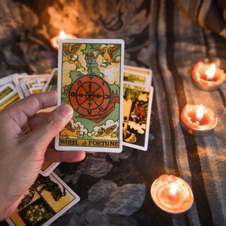 Аватар Telegram-канала 🔮 Saint-Taro | Святое Таро 🔮