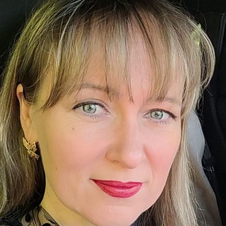 Аватар СЕЛЕНА — Специалист по работе с подсознанием. Помогаю улучшить сферы: Отношения. Финансы.