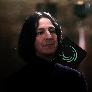 Аватар Telegram-канала • нарезки из фильма «Гарри Поттер» •