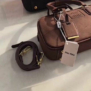 Аватар Telegram-канала 👜Сумки🎒Аксессуары👛🤩Бижутерия