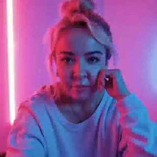 Аватар Telegram-канала Татьяна | нейросети | дизайн-маркетинг | маркетплейсы | 👩‍💻