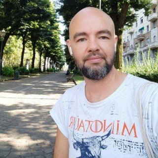 Аватар Telegram-канала Асабин о продвижении образования в Телеграм для образовательных проектов и языковых школ