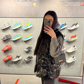 Аватар Telegram-канала разгружаю гардероб