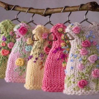 Аватар Telegram-канала вязание КРЮЧКОМ и СПИЦАми для начинающих