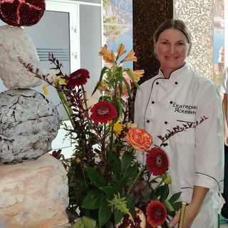 Аватар Яскевич Екатерина — знаю как с 0 стать кондитером и начать зарабатывать.