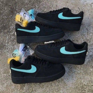 Аватар Telegram-канала Кроссовки Оптом Тяк